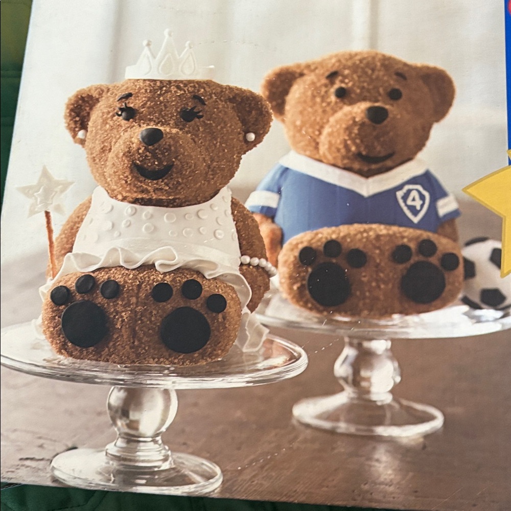 Build-A-Bear Cake Pan nwot